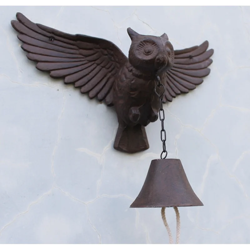 European cast iron large stereo owl iron doorbell hand-ring doorbell retro courtyard wall decoration