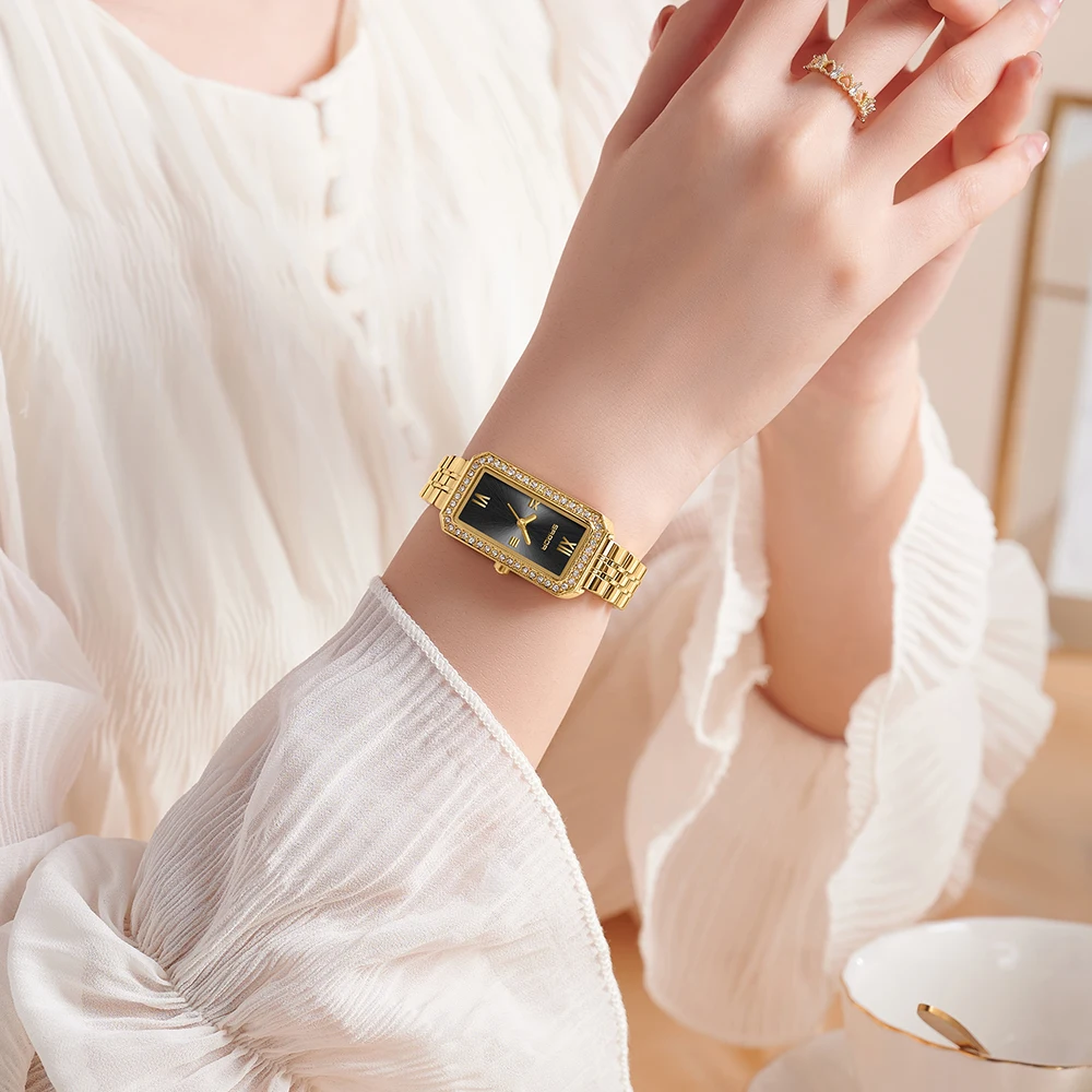 ساعة ذهبية للنساء مربعة الشكل كوارتز ساعات المعصم الفولاذ المقاوم للصدأ امرأة ساعات ذهبية صغيرة موضة فاخرة عادية Reloj