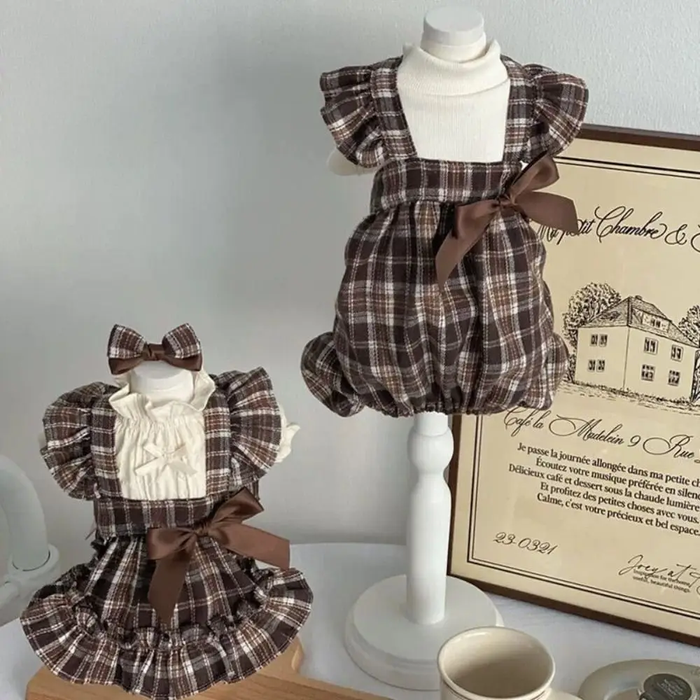 

Retro Pet Plaid Strap Skirt Soft Breathable Cat Plaid Pleated Shirt Thin Design Flying Sleeve Dog Vest Dresses For Puppy Kittens