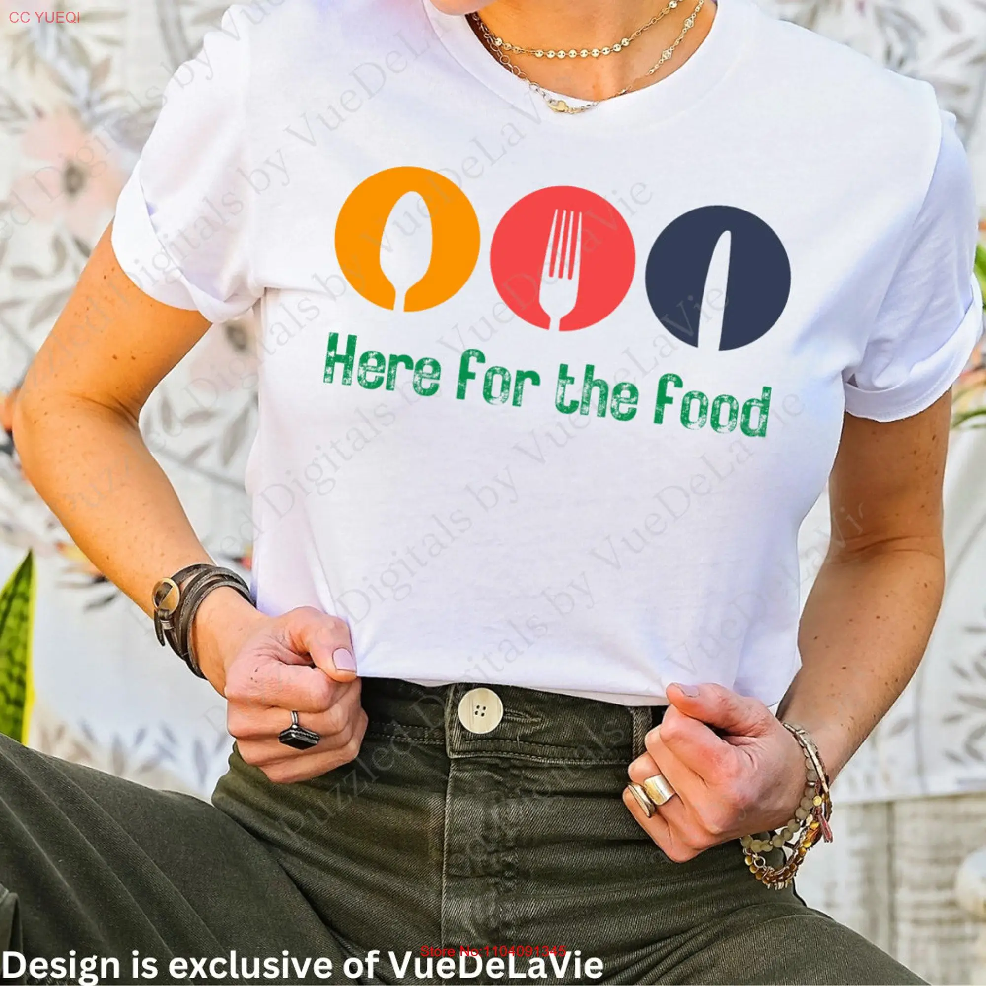 Here for the food T Shirt VueDeLaVie Womens and Mens enthusiast Excellent gift a foodie critic lover