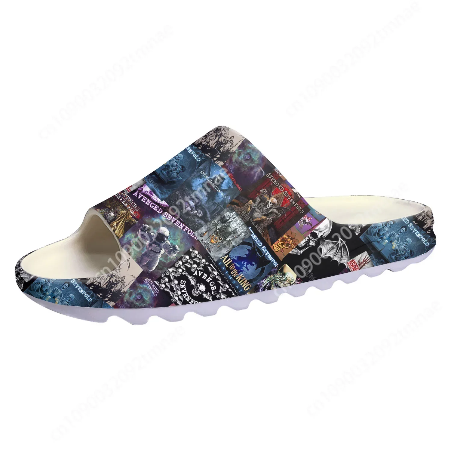 Avenged Sevenfold A7X Zapatillas de suela blanda Zuecos para el hogar Zapatos de agua Hombres Mujeres Adolescente Baño Playa Personalizar en sandalias de mierda