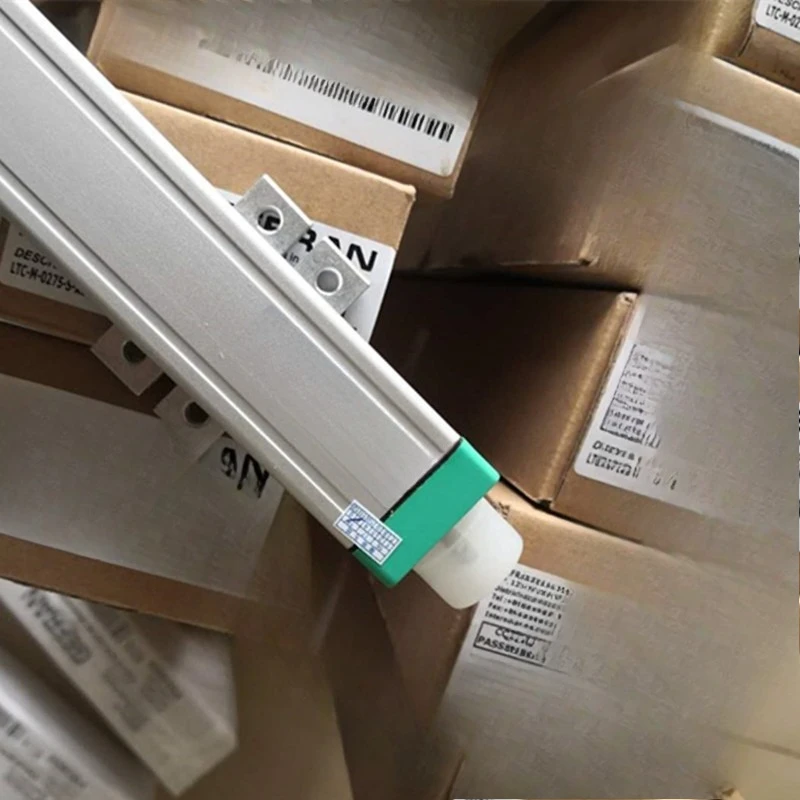 Transduser perpindahan linier LTC-M-0175 0225 0400 0450