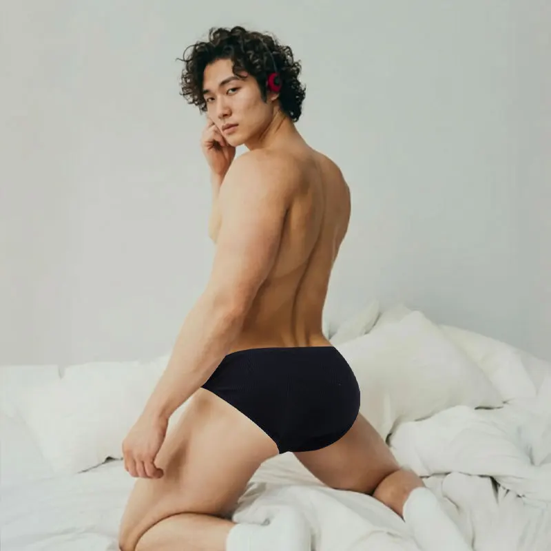 

National Style Relief Pattern Sexy High Fork Underwear Men's Low Waist Briefs Threaded Cotton Solid Color Cw02681