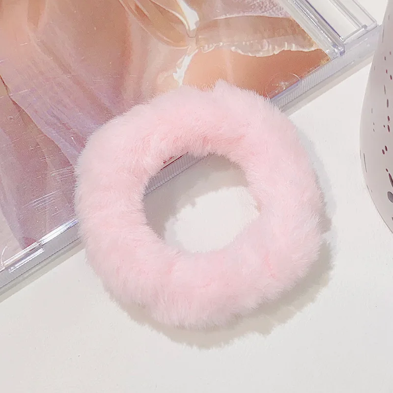 Neues buntes, flauschiges Haarband für Damen und Mädchen, Pferdeschwanzhalter, Haargummi, Plüsch-Scrunchie, Gummiband, modische Haaraccessoires