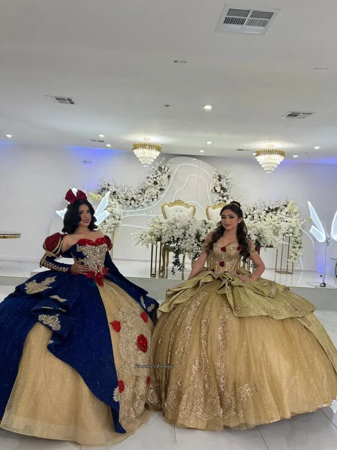 Abiti Quinceanera da principessa vittoriana blu royal oro scintillanti con spalle scoperte Corsetto Gillter abiti da 15 anni personalizzati