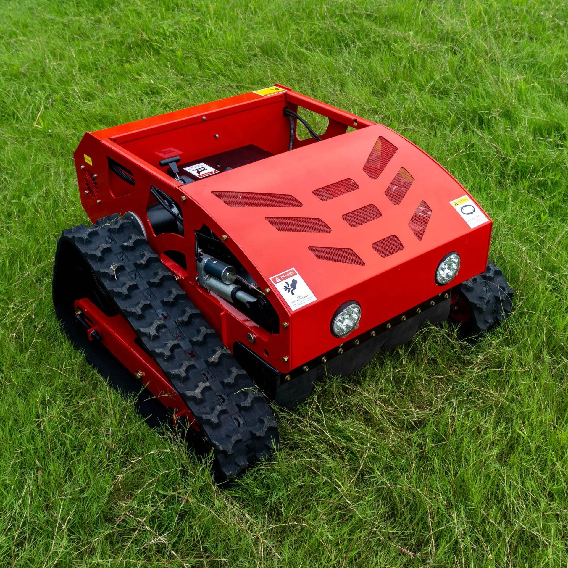 

Europe, America 550 crawler automatic lawn mower 196cc 4 stroke 24v remote control 1800 watts courtyard orchard small lawn gas