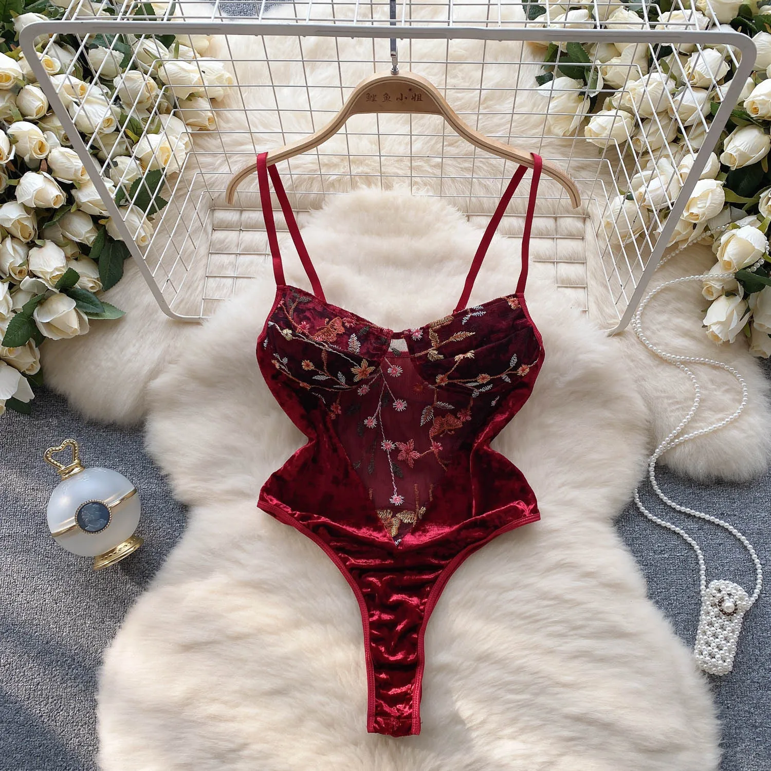 Sexy Red Lace Embroidered Jumpsuit For Women With Mesh Insets And Suspender Top Slim Fitting Velvet Ladies One Piece Jumpsuit