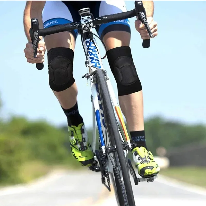1pc Thickened protection Sports Kneepad Elastic Support Riding Fitness Gear Football Brace Protector NonSlip Pads