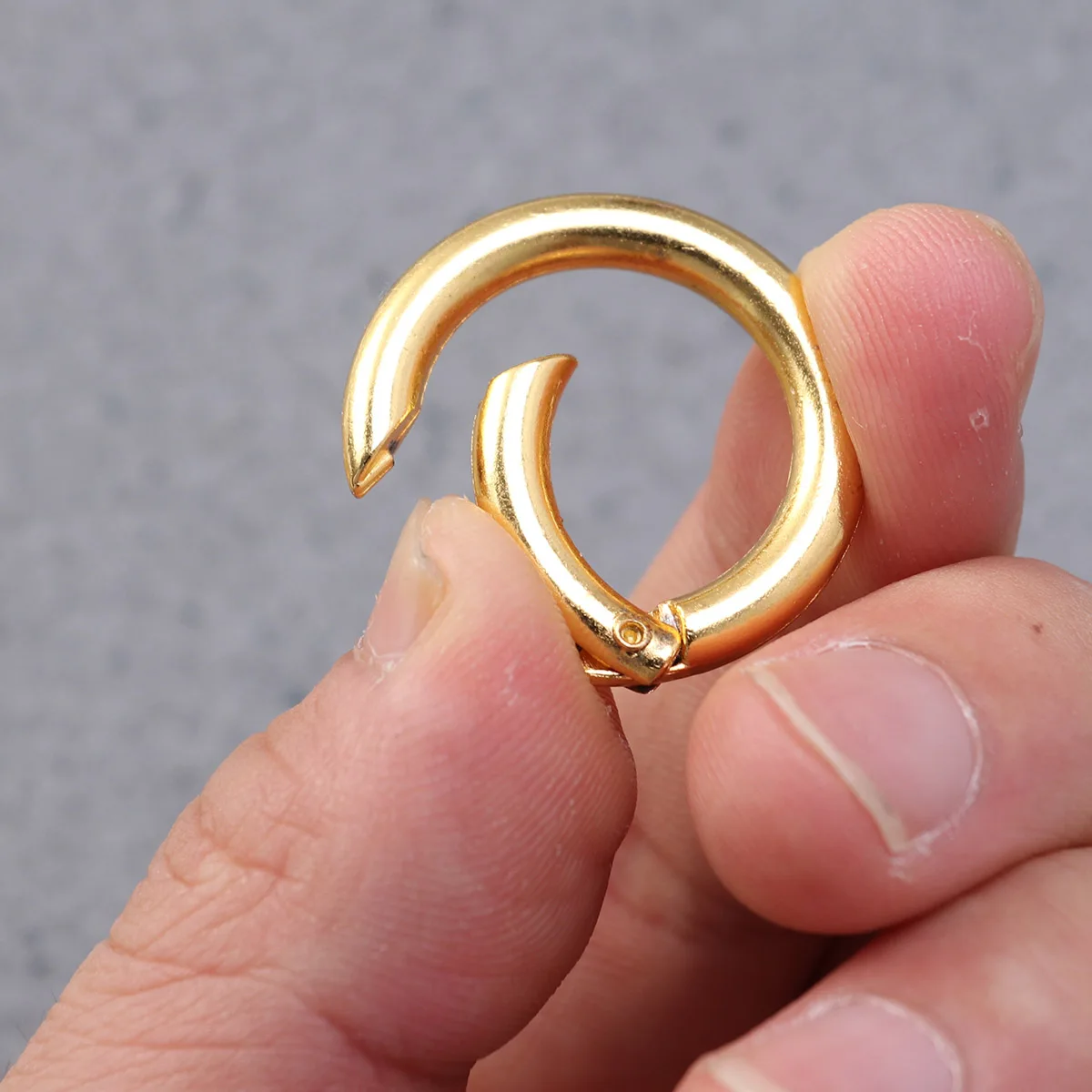

20 pcs Zinc Alloy Open Jump Rings Split Spring Rings Jewelry Making Findings 4.0X28Mm Golden Durable Connector For Keychains