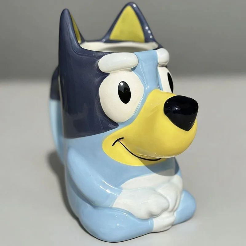 

Керамическая кружка Bluey с мультяшным дизайном, кавайная аниме-атрибутика, креативный дизайн с изображением собаки, для кофе, молока, дома, офиса, милая чашка для завтрака, подарки, игрушки