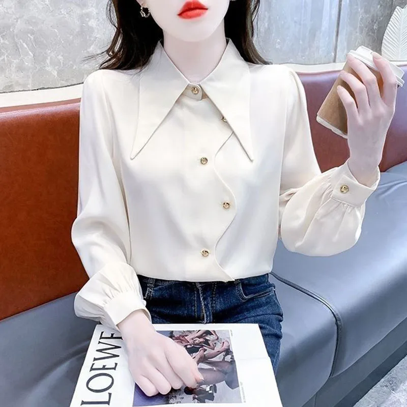 

Vintage Hong Kong Style Pointed Collar Shirts Women's 2026 Spring Autumn New Irregular Long Sleeve Loose Chiffon Shirt Chic Tops