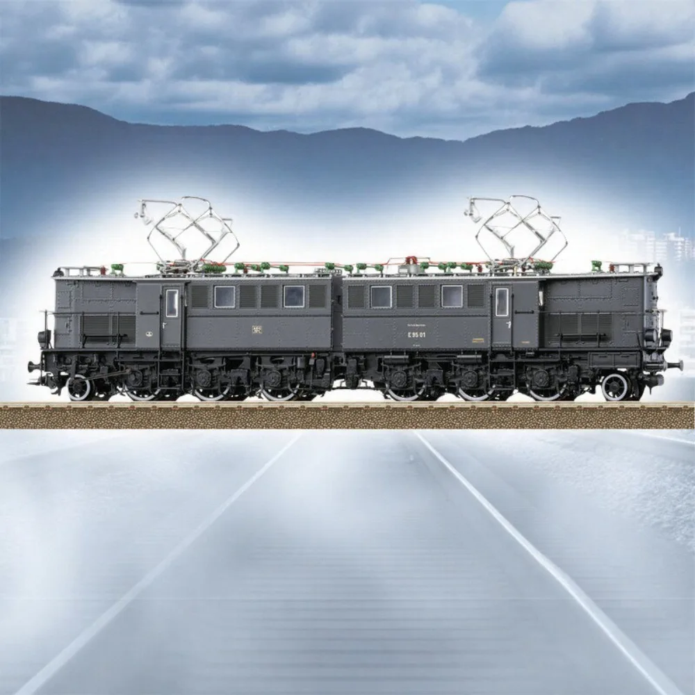 TRIX HO 1/87 Toy Train E95 Electric Locomotive 25950 Digital Sound Edition Train Model Collectible Ornaments Boy Toy Gift