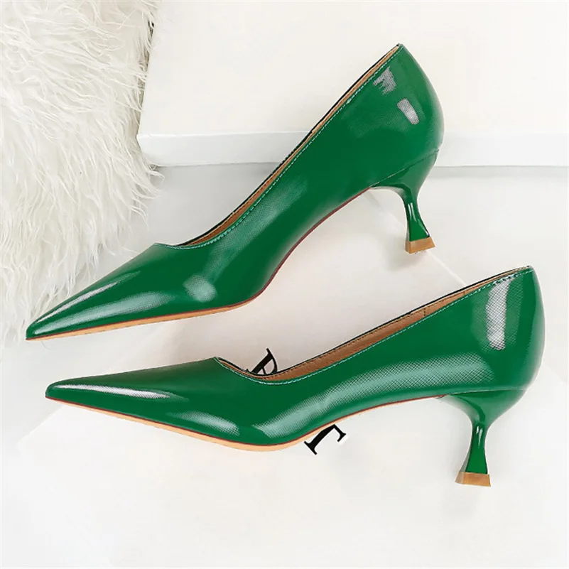 Plus Size 34-43 New Fashion Women 5.5cm High Heels Pumps Lady Green Pink Medium Low Heels Fetish Nightclub Mom Office Prom Shoes