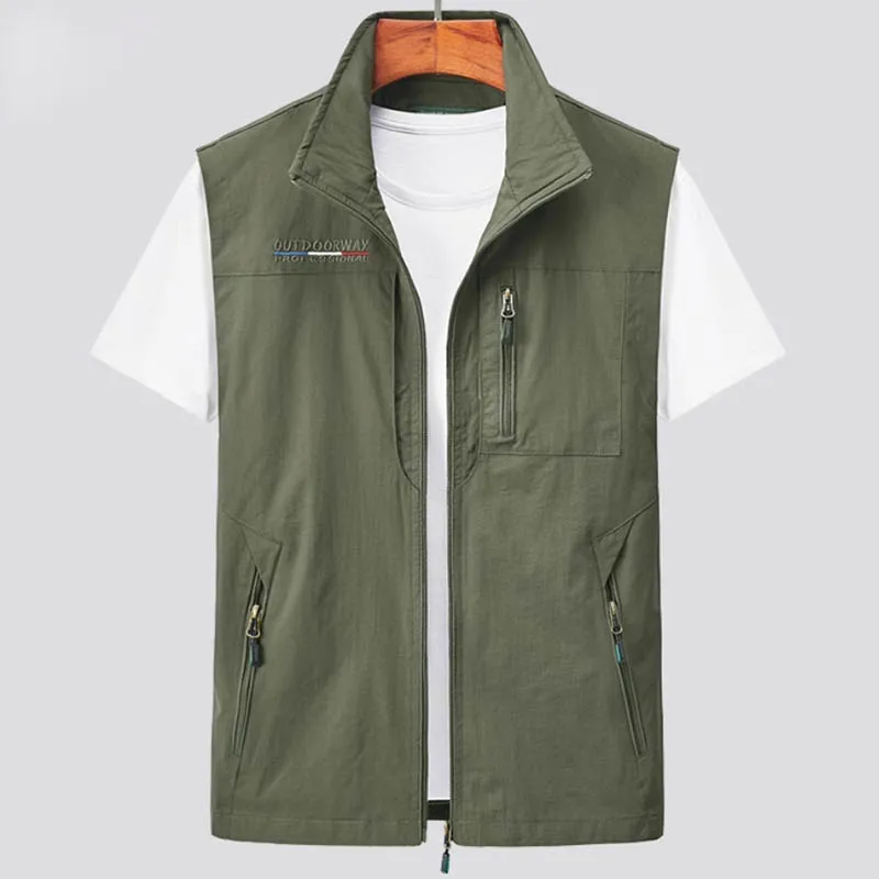 2024 autumn and winter new fashion brand all-in-one waistcoat thin waistcoat men outdoor photography fishing vest casual waistco