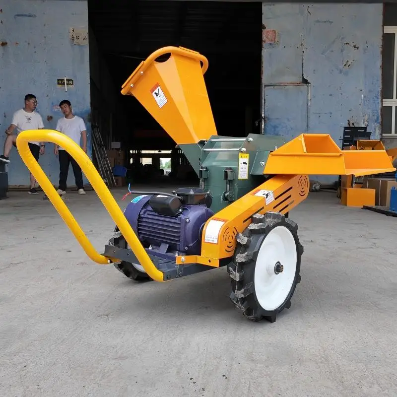 300 Wood Crusher Wood Straw Wood Chip Grinder Processing Machine With CE Electric Motor And Diesel Engine