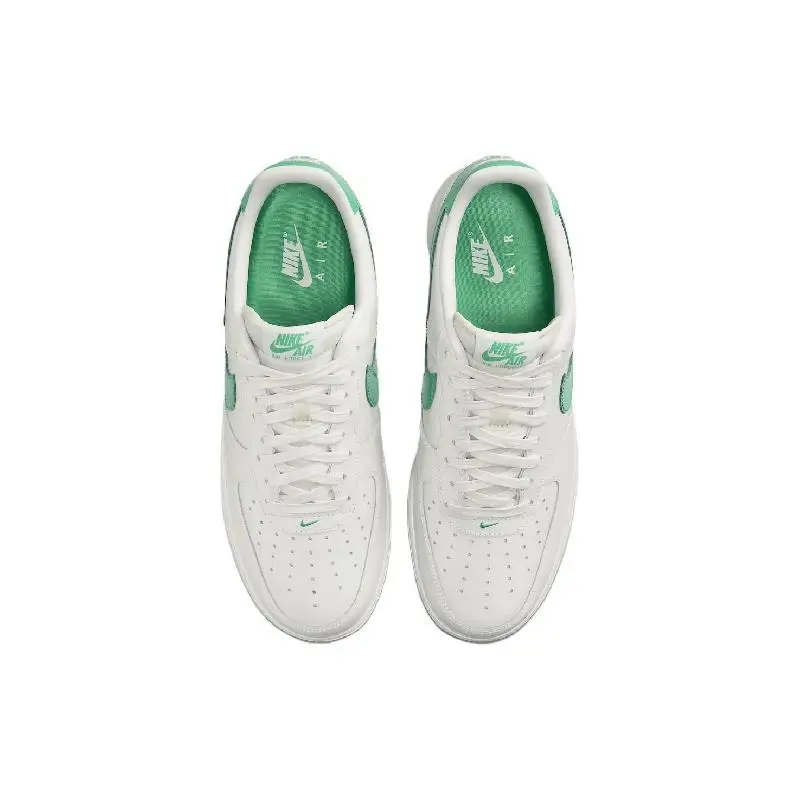 Nike Nike Air Force 1 Low '07 Patent Platinum Tint Stadium Green Scarpe da ginnastica HF4864-094