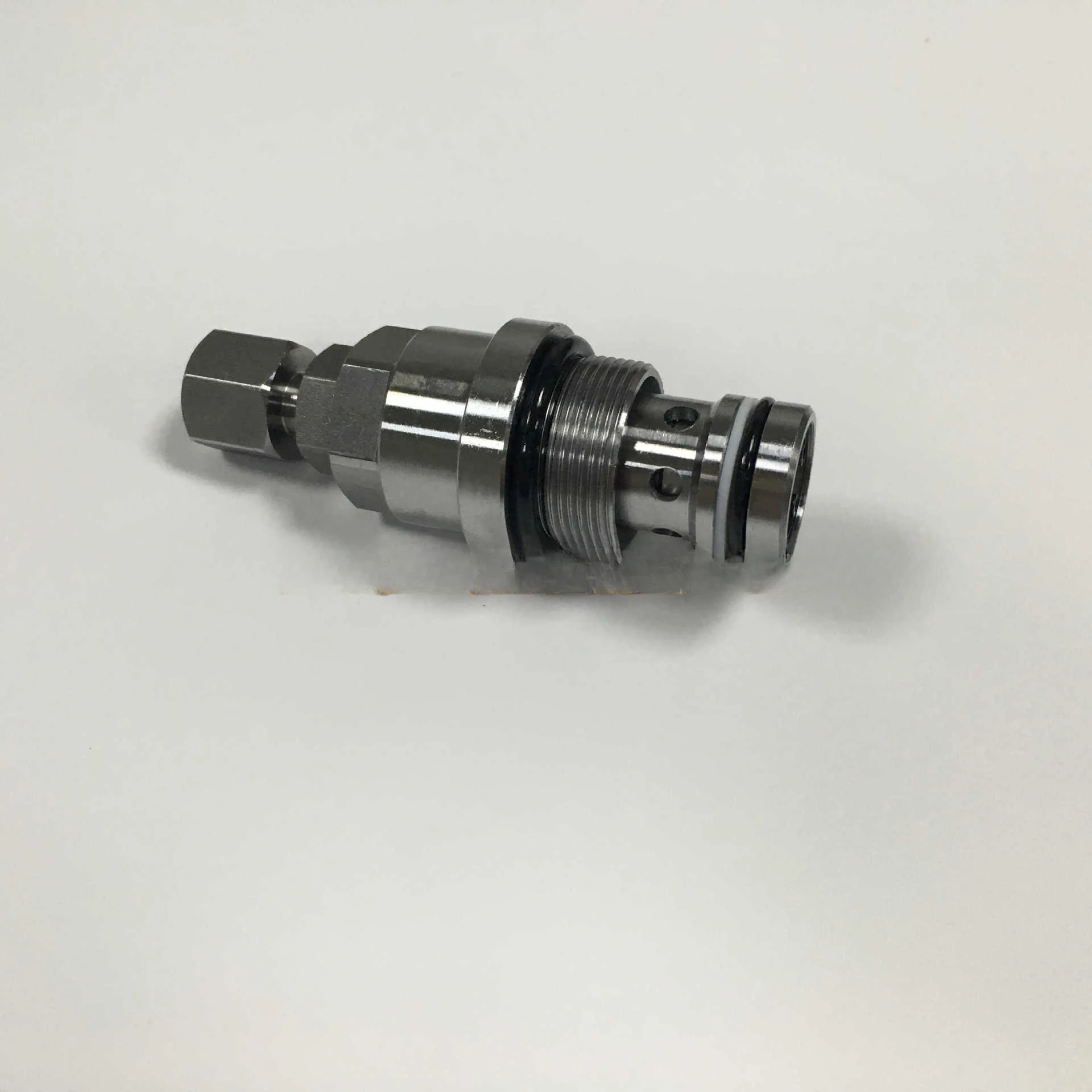 

Главный предохранительный клапан EX120-2/3/5/ZAX120-6, главный клапан для экскаваторов EX100/110/130