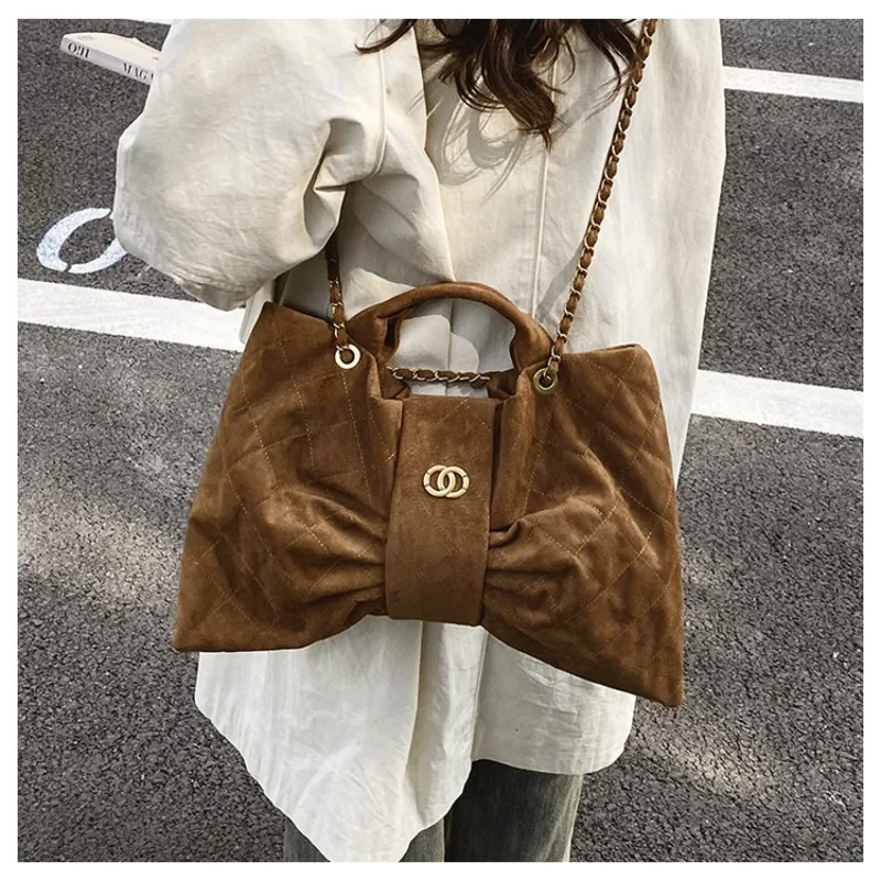 Модная стеганая замшевая сумка в клетку 2025 года для женщин, винтажная шикарная сумка через плечо большой вместимости, элегантная пригородная и дневная сумочка