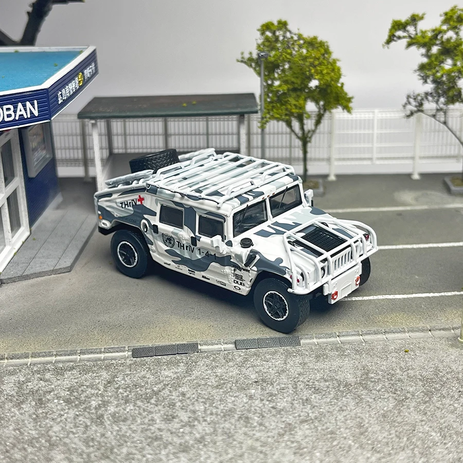 Master 1:64 Police Car H1 Car Model