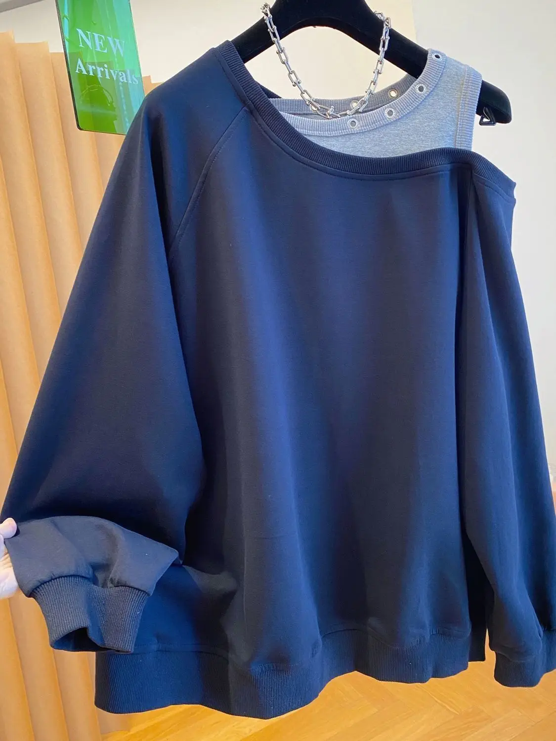 Fake Two Piece Casual Oversized Off Shoulder Sweatshirt Tops Women Designer Hollow Out Sweatshirt Fall Hoodie Jacket Outwear