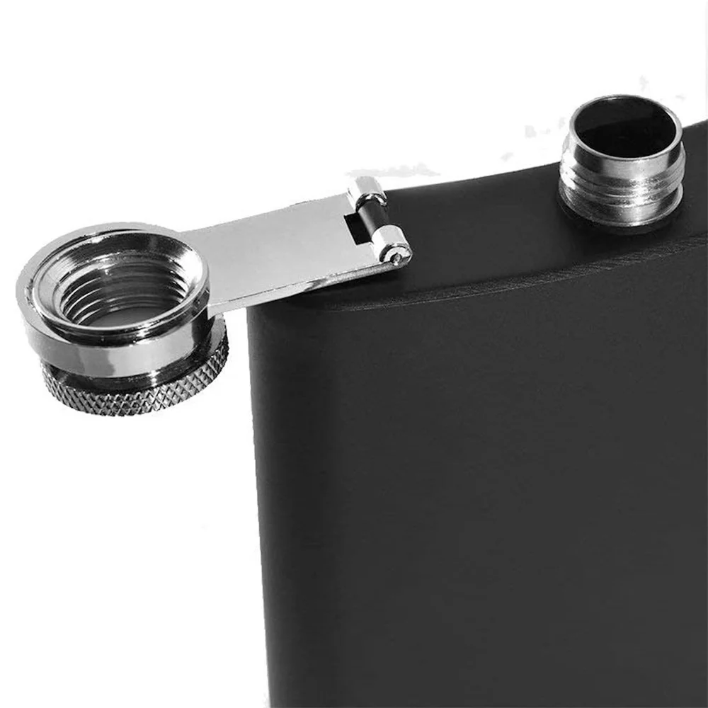 Stainless steel flask in matte black with engraving of the name and motif Mountain