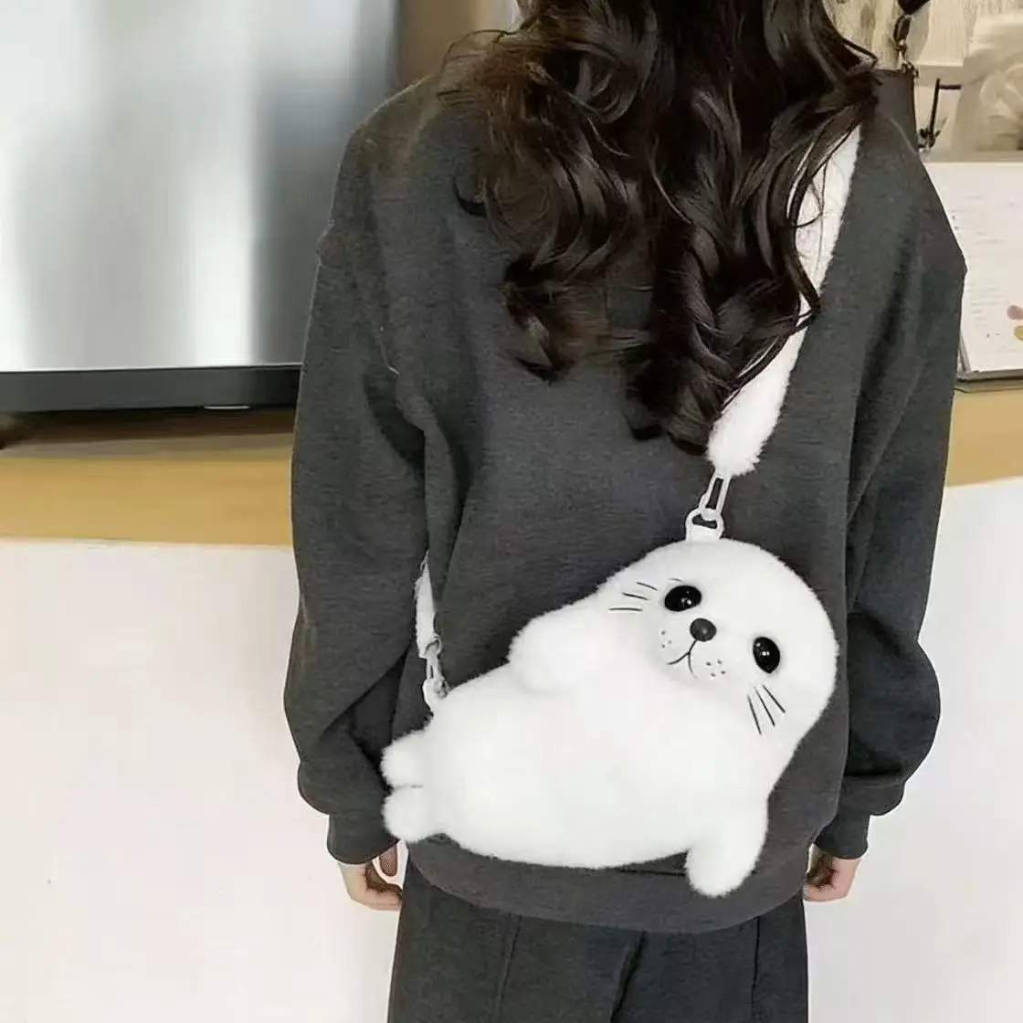 Cartoon Cute Little Seal Crossbody Bag Women Fluffy Soft Doll High Beauty Shoulder Bags Ladies Casual Creative Versatile Purse