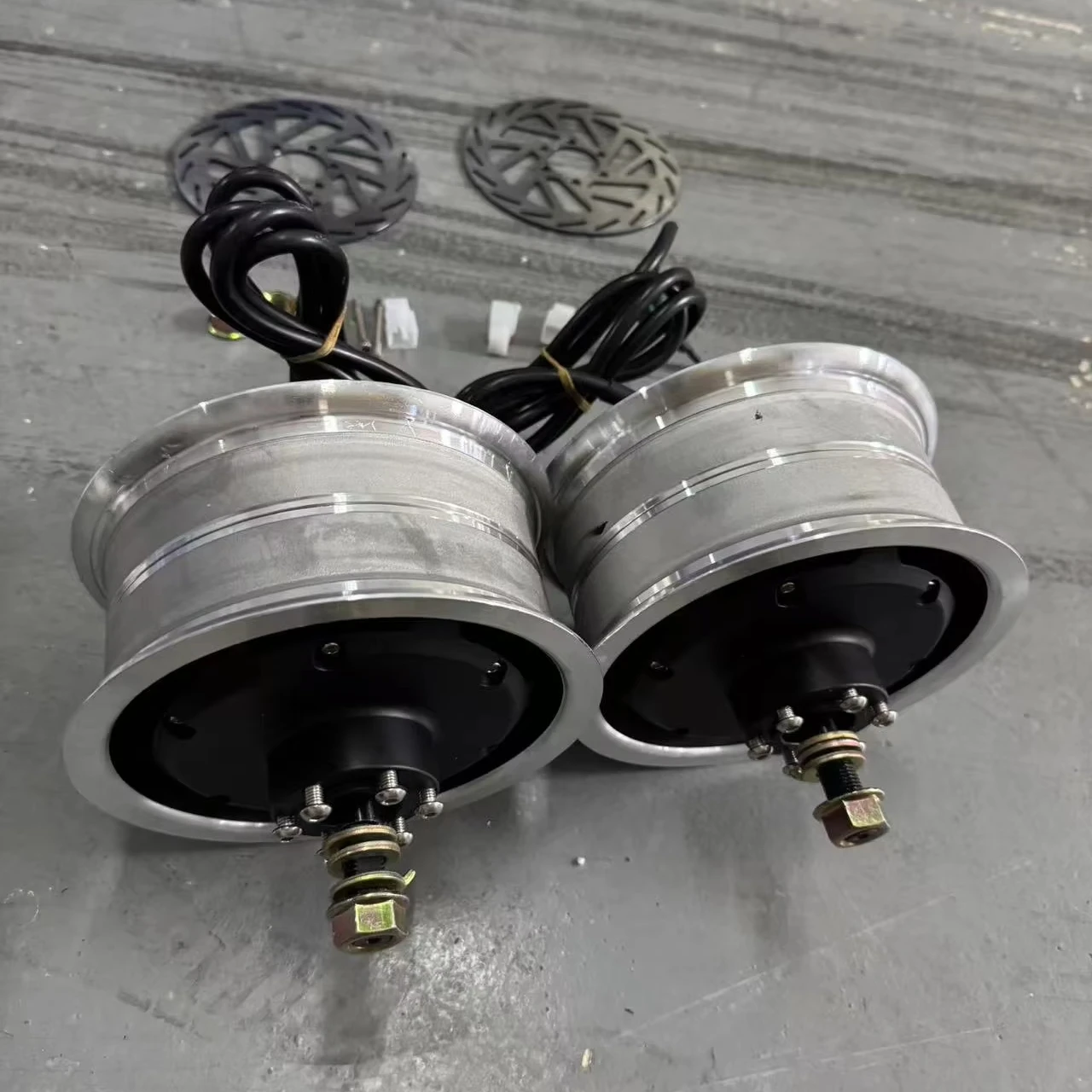 72V 60MM Magnets 4000W 5000W 7500W Split Rim Tubeless Electric Scooter Motor Engine Replacement For Conversion Or Repair