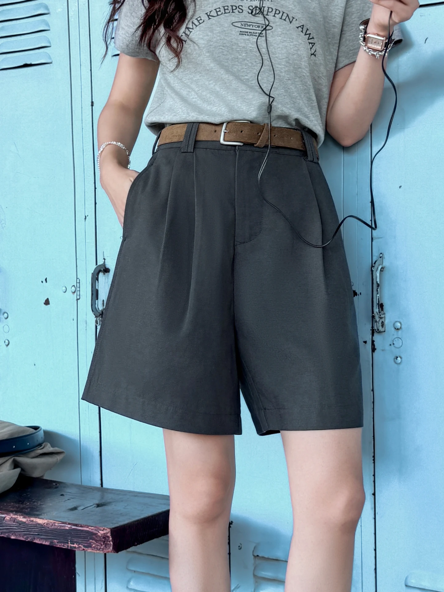 

Брюки с высокой талией, плиссированные, повседневные, прямого кроя, в корейском стиле, однотонные, с дизайнерскими карманами, для молодых девушек, летняя одежда