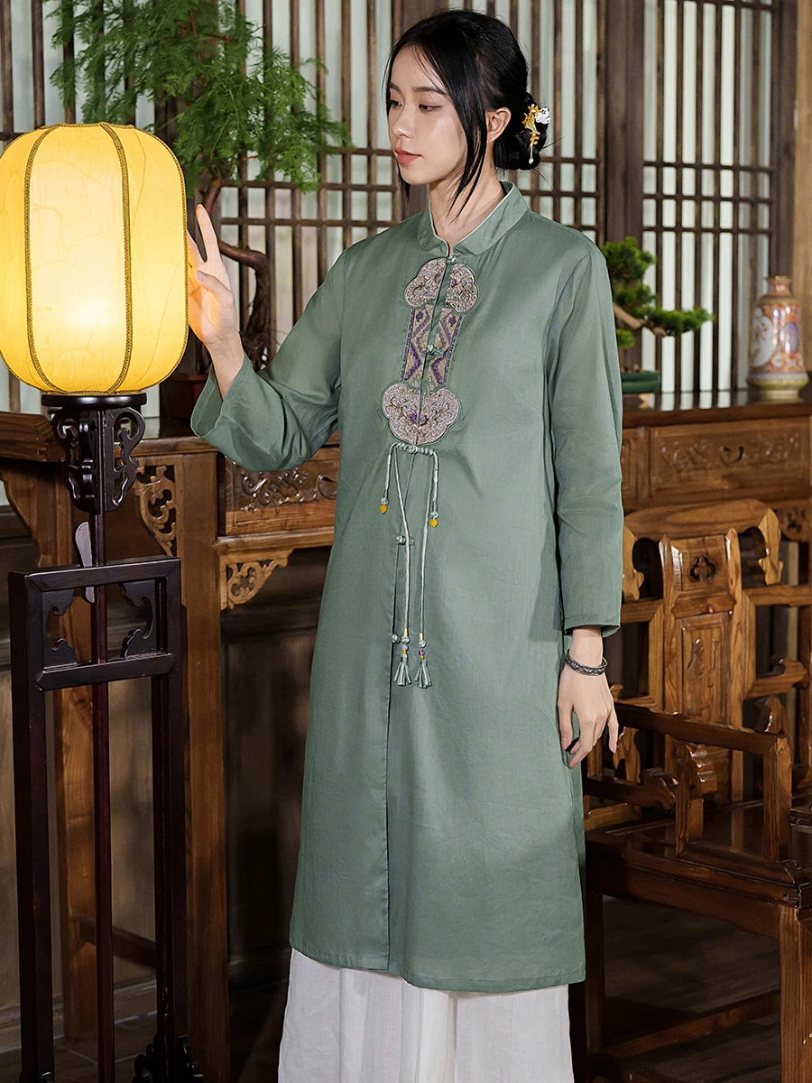 

Traditional Chinese Sle Embroidered irt Collar Long Sve Mid-Length Button-Up Cotton Linen Blend Spring Autumn Women's ...