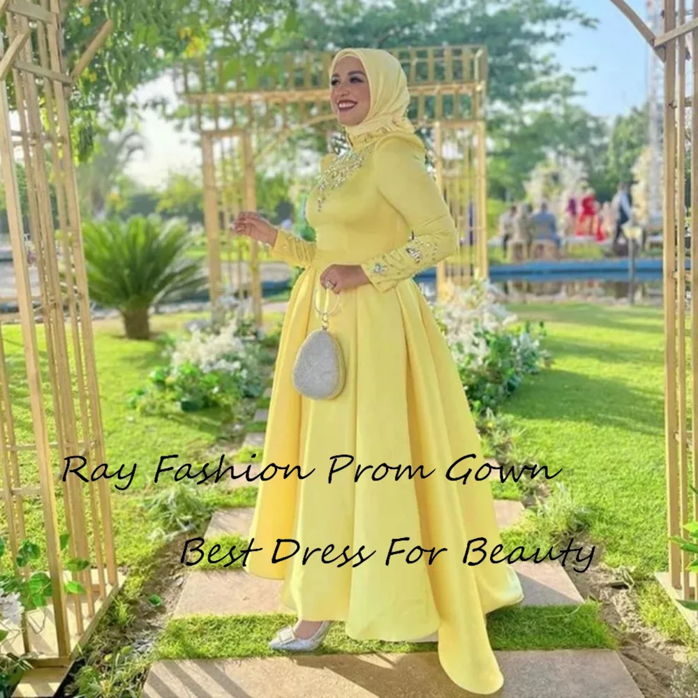 Gaun Prom garis A anggun Satin dengan lengan panjang leher tinggi kristal dengan gaun malam Formal gaun malam