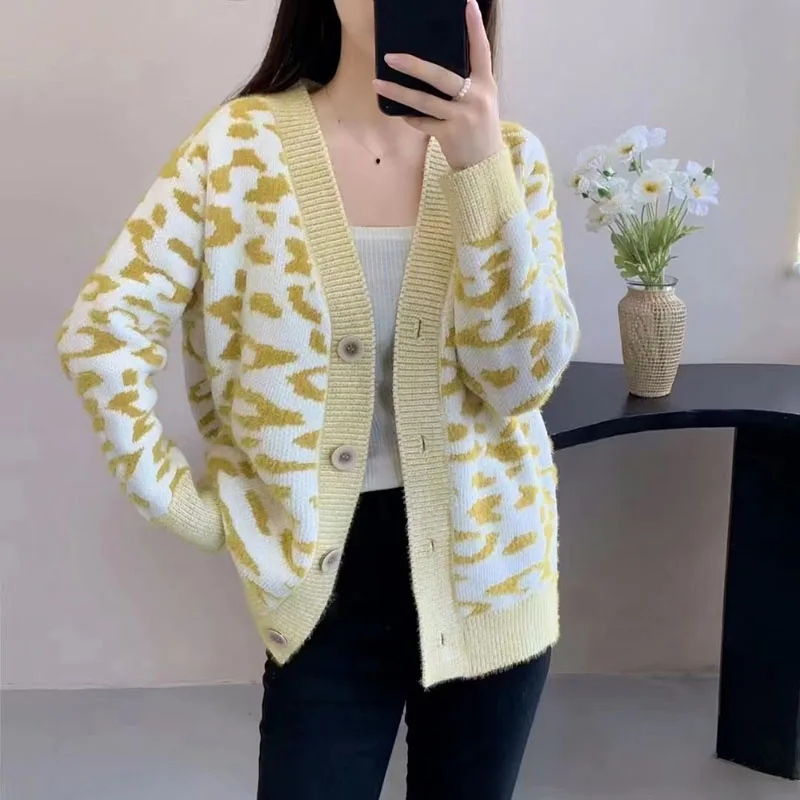 Knitted Cardigan Women Sweaters Autumn Loose Sweater Korean Fashion Cardigan Coat Long Sleeve Top 2023 Winter Womens Clothing