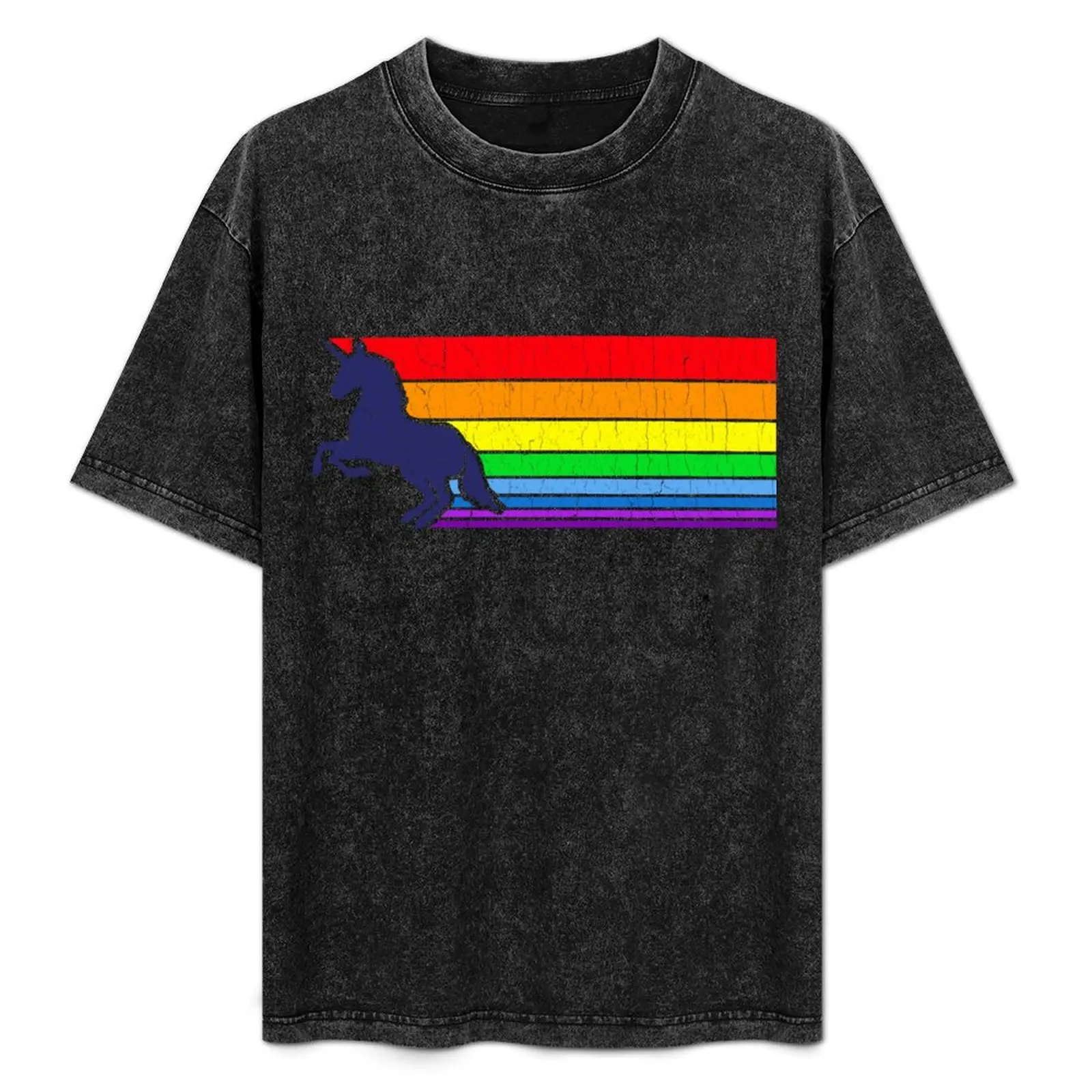 

80s Vintage Unicorn Rainbow (distressed look) T-Shirt Minimal Art Print T-Shirt