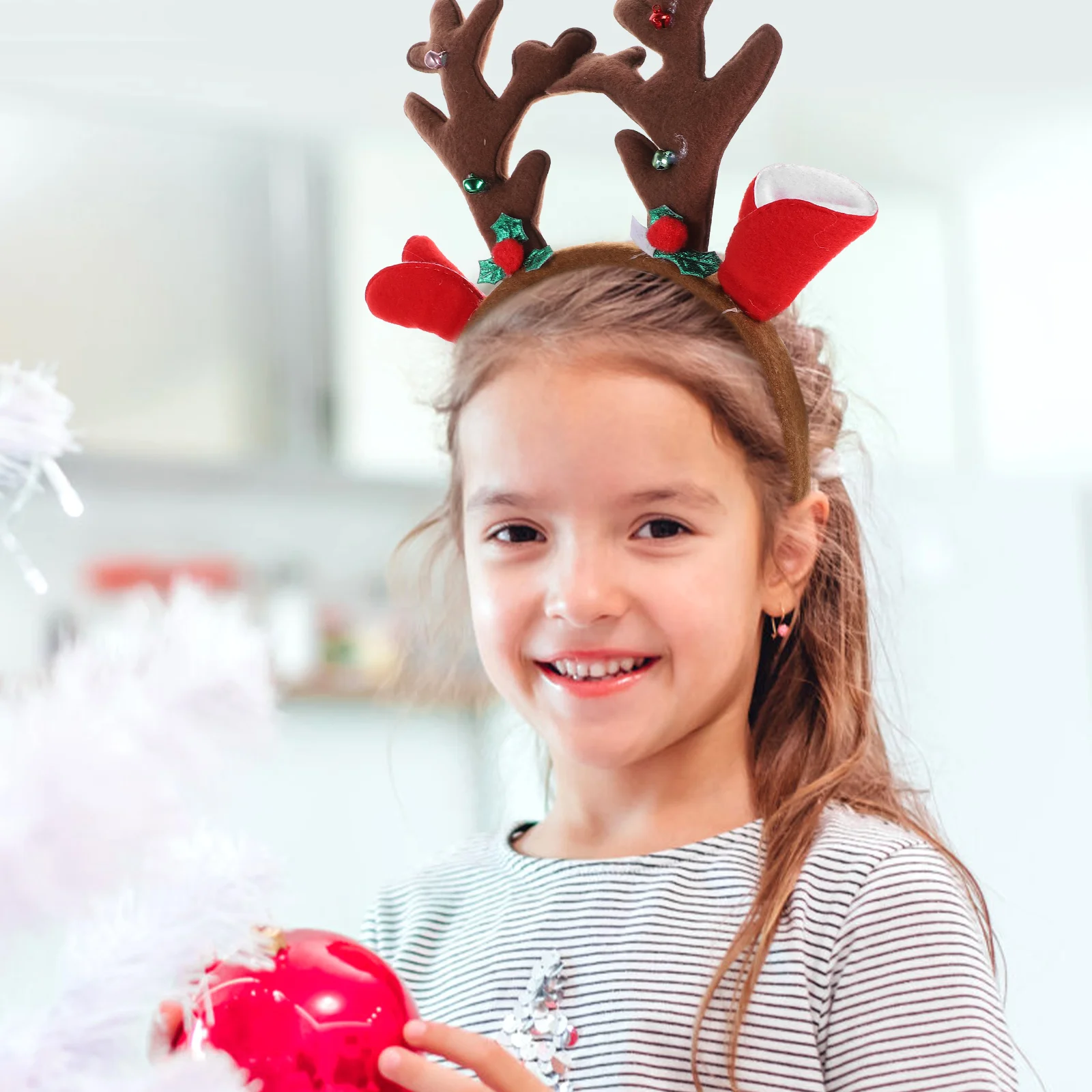 

2Pcs Brown Red Reindeer Antlers Headband Christmas Party Headdress Hair Accessory Plastic Hoops Decorative Xmas Gifts