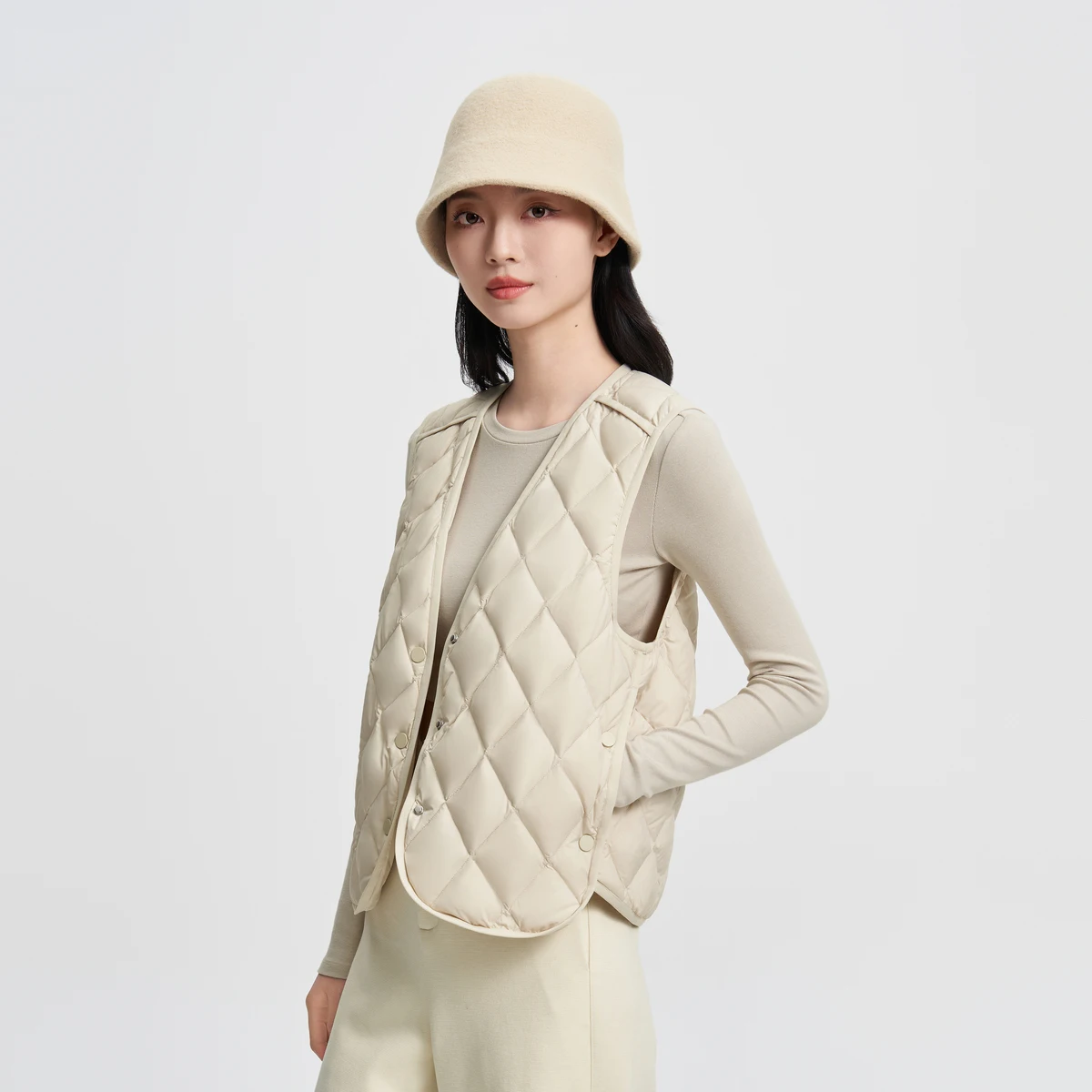 

BOSIDENG 2025 Новый пуховый жилет для женщин, теплая зимняя куртка, легкий жилет