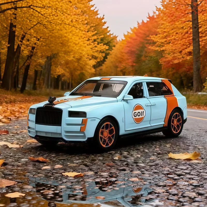1:32 scale luxury stylish SUV alloy pull-back model car, with opening doors, realistic vehicle, desktop ornament, perfect for ca