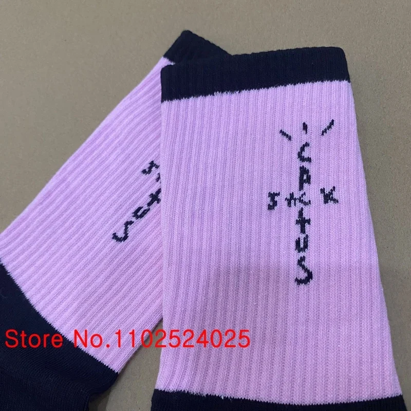 Cactus Jack Mid Tube Socks High Quality Letter Logo Embroidered Men Women Fashion Casual Sports Cotton Socks