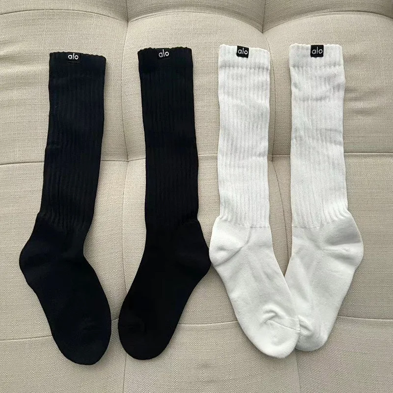 2024 Yoga Socks Tall socks Pure cotton soft breathable knit sports casual all-match super thick stack wear socks SCRUNCH SOCK