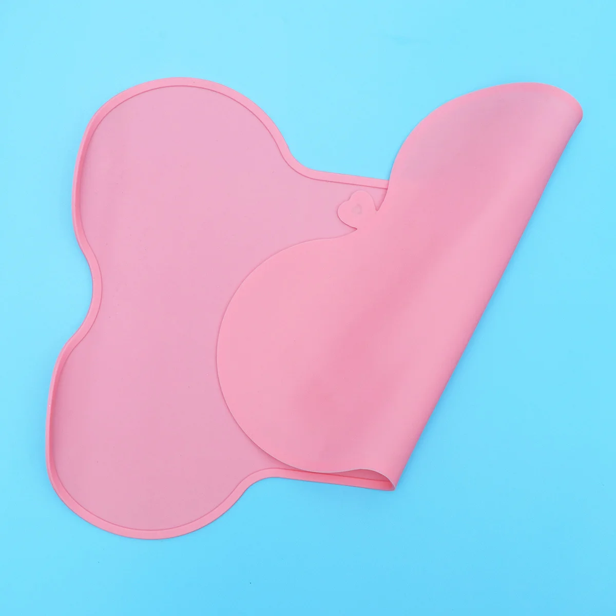 

1Pcs Pink Bone Shaped Placemat Heat Insulation Multifunctional Table Mat Anti Slip Silicone Bowl Dish Mat