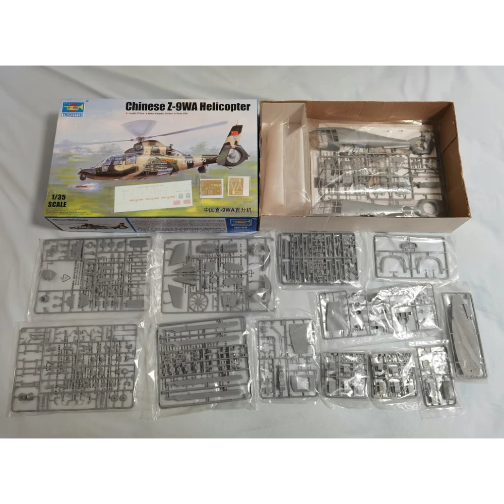 

Trumpeter 05109, 1:35, китайский военный вертолет Z-9WA, игрушка в подарок, пластиковая сборная модель для хобби, комплект для сборки ручной работы