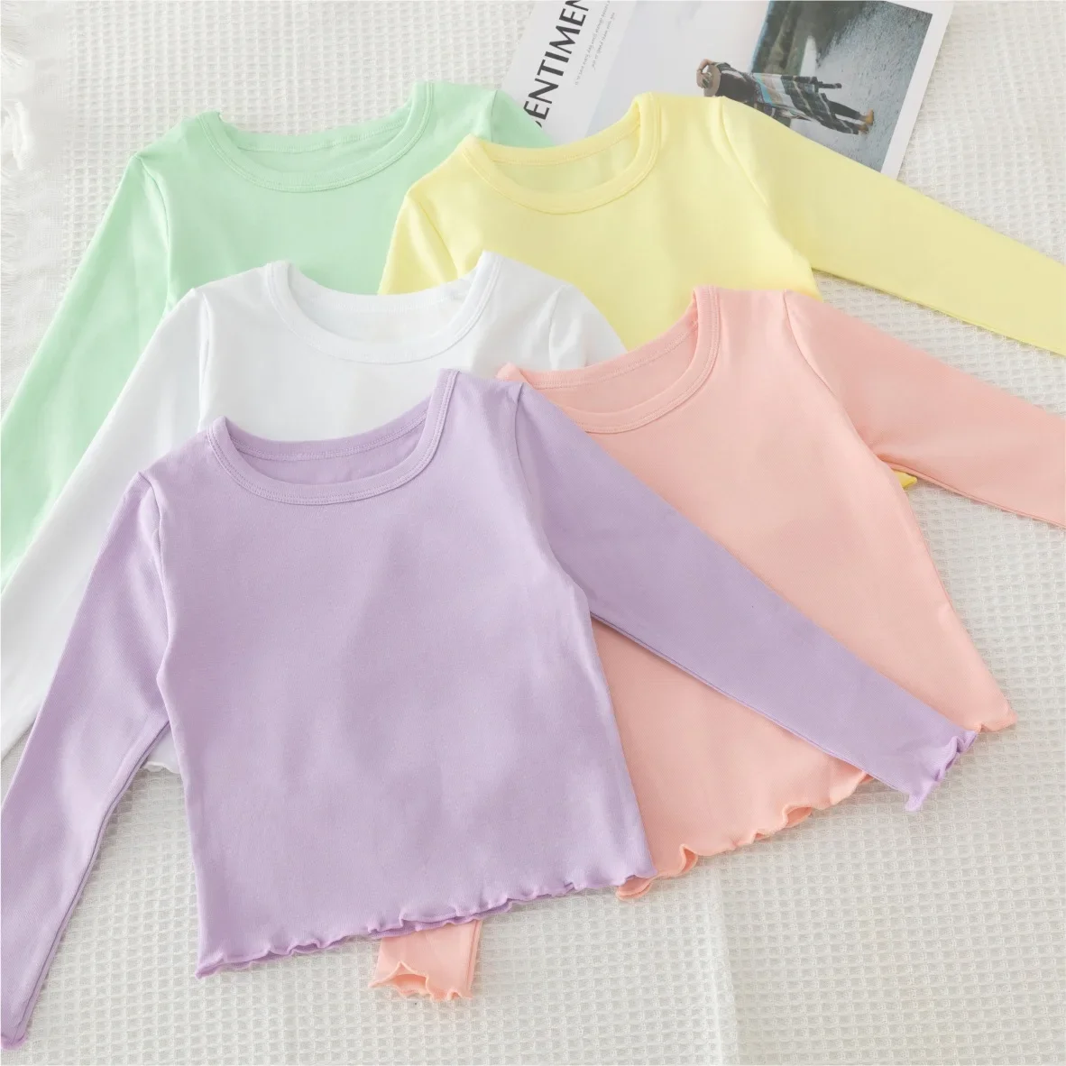 Spring and Autumn new girls\' round neck short base shirt  casual long sleeved T-shirt solid color children\'s white top