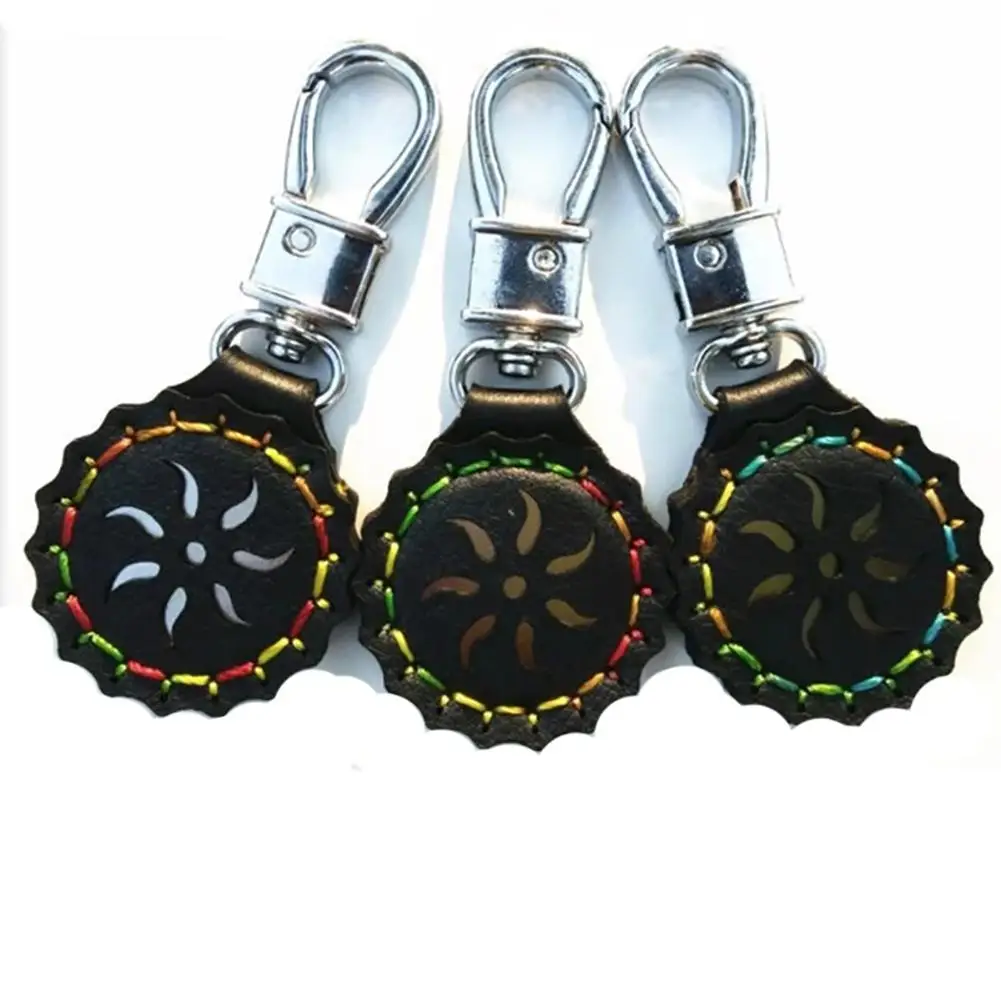 Magnetic Keychain Outdoor Slingshot Steel Ball With Magnetic Keychain Pendant Decoration (random Color)