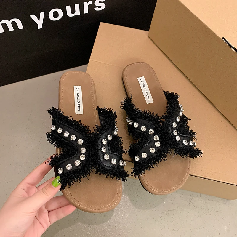 

Crystal Chunky Outdoors Slippers Shoes Summer Clogs Woman House SlippersPantofle Luxury Slides Med Beach Designer Flip Flops