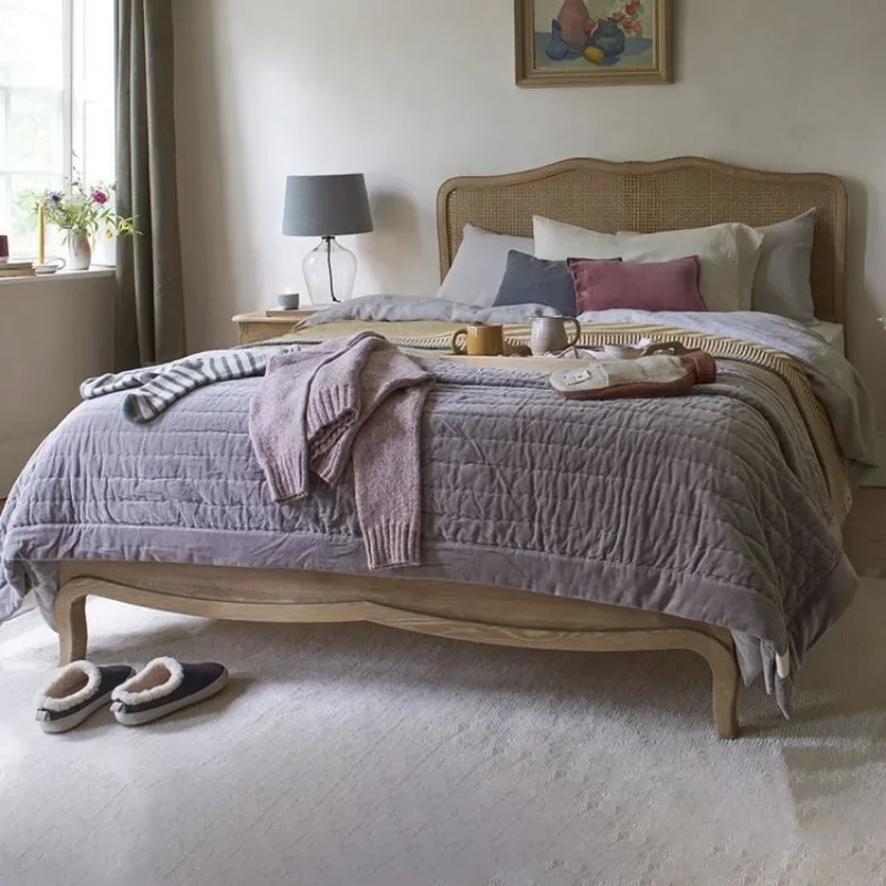 Vintage bed, American solid wood bed, high-end master bedroom, double bed, 1 8m rattan family wedding bed