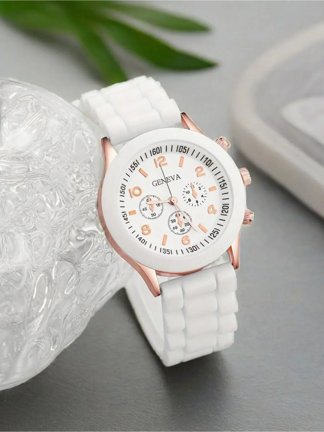 4-piece Women's Watch Fashion Watch Women's Versatile High end Women's Watch Women's Watch Set