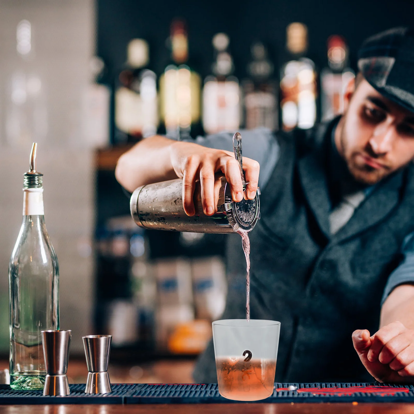 

300ml 3D Drinking Glass Built-in Snowman Multi-Function Wine Cup for Bar and Home Decor 3D Drinking Glass Beer Cup