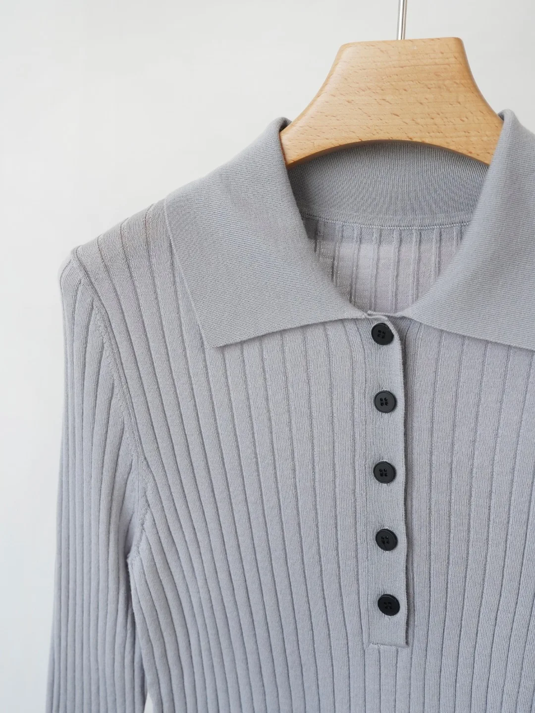 セーター カーディガン トレンディな絶妙なプレミアム 25 レトロ カシミア カーディガン、居心地の良いファッショナブルなカジュアルウェア 100% カシミアA25193