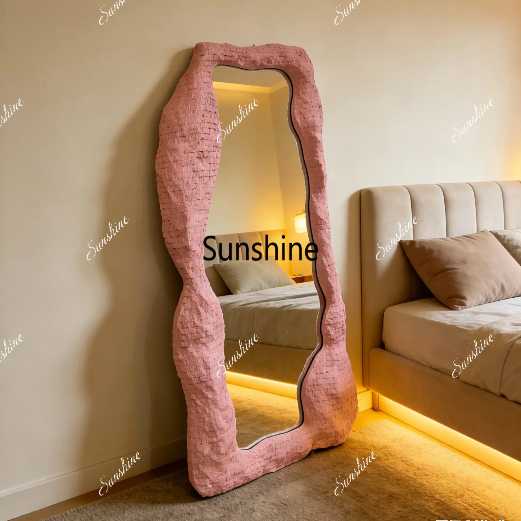 Nordic shops, clothing stores, homestays, cafes, photo spots, rectangular mirrors