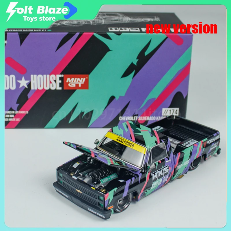 

MINI GT 1/64 KAIDO House Chevrolet Silverado Модель автомобиля Имитация статической комнаты Дисплей Модель автомобиля Коллекция автомобилей из сплава Подарок для мальчика