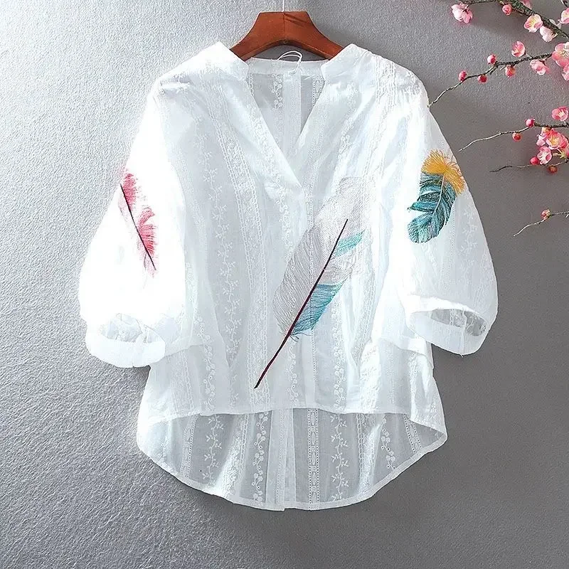 Cotton Lace Blouses Loose Summer Top Women Shirt Embroidery Flowery V-neck Lantern Sleeve Shirt Temperament Female Thin Shirt