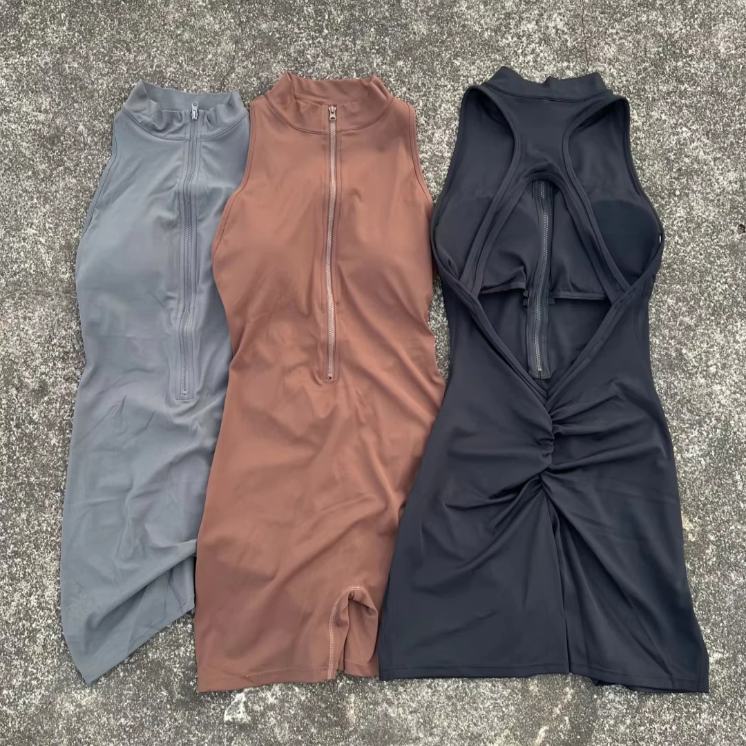 

Solid color Scrunch Back Waist Tight Yoga Jumpsuit Shorts Set Women Zipper Gym Sportswear Fitness One Piece Sports Suit Workout